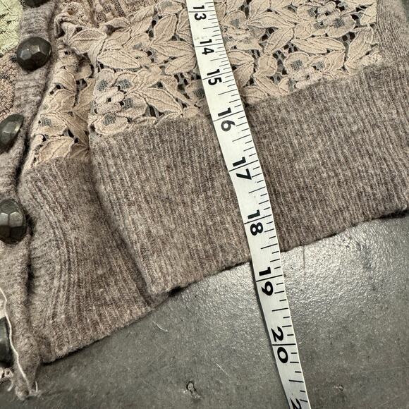 Vintage Y2K Lace Patchwork Asymmetrical Festival BKE Boho Beige Cardigan M - Picture 4 of 4